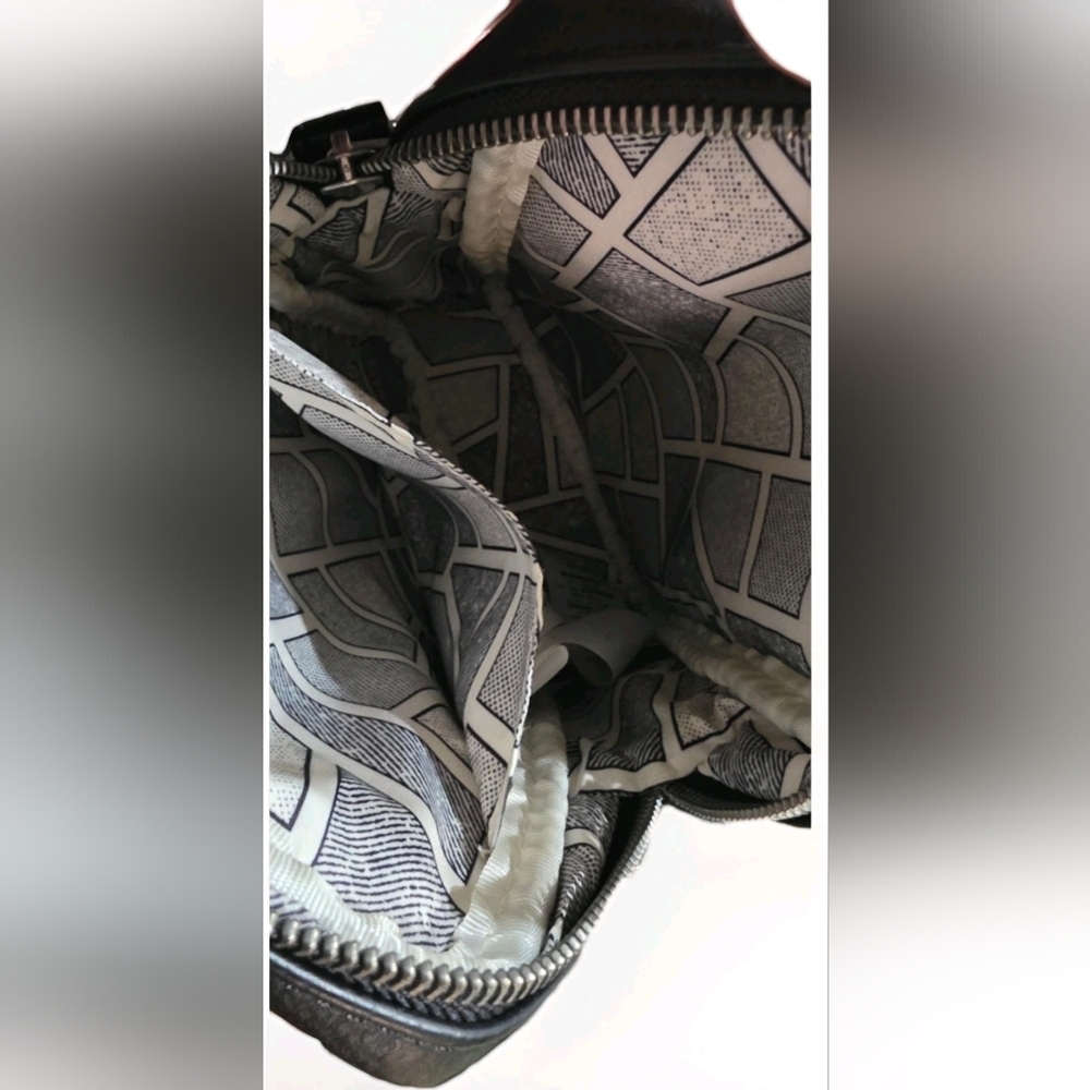 adidas Black and White Graphic Tote with Tag Detail - Picture 7 of 9